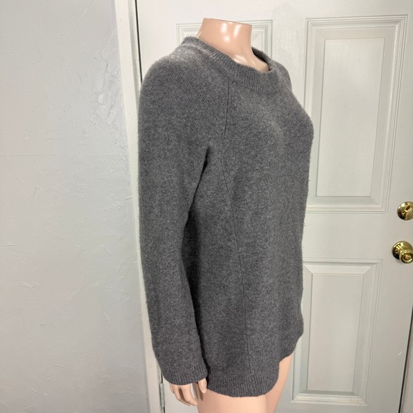 Minnie Rose Women's Sweater XS Pullover Cashmere Knit Crew neck L/S Soft F4-12 - Picture 4 of 6